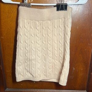 Cream Cable Knit Skirt